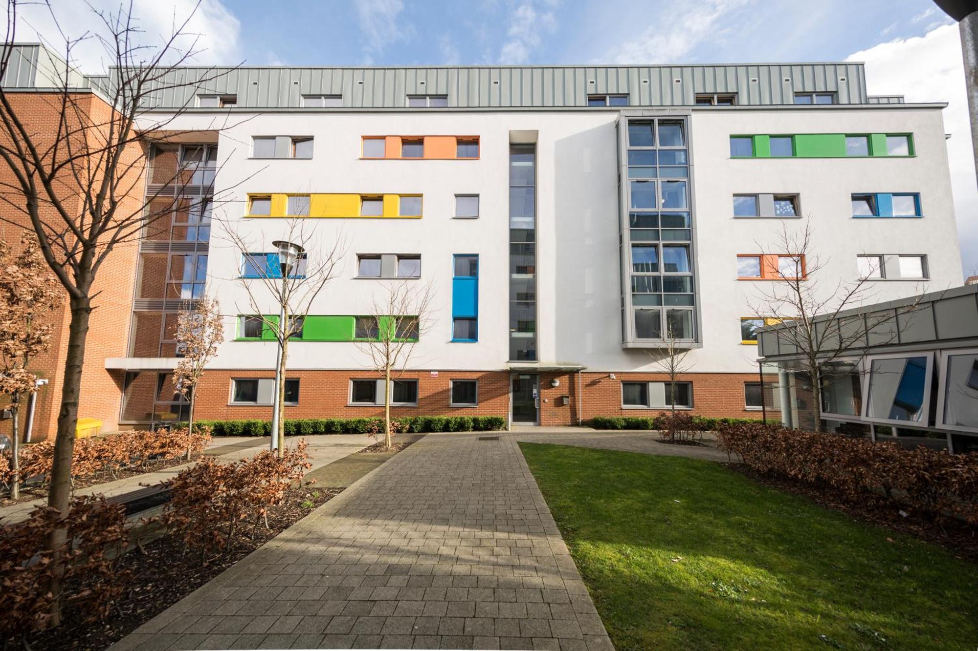Aparthotel Wenlock Court Luton  Zewnętrze zdjęcie